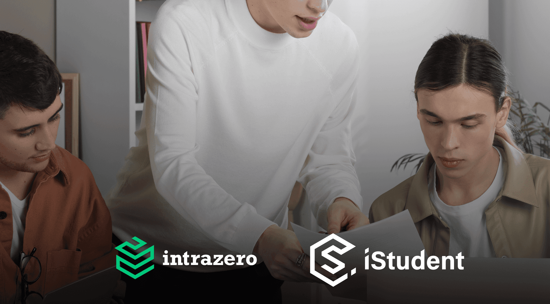 كيف تُمكّن منصة iStudent رعاية الطلاب الاستباقية وتُعزز الاحتفاظ بهم